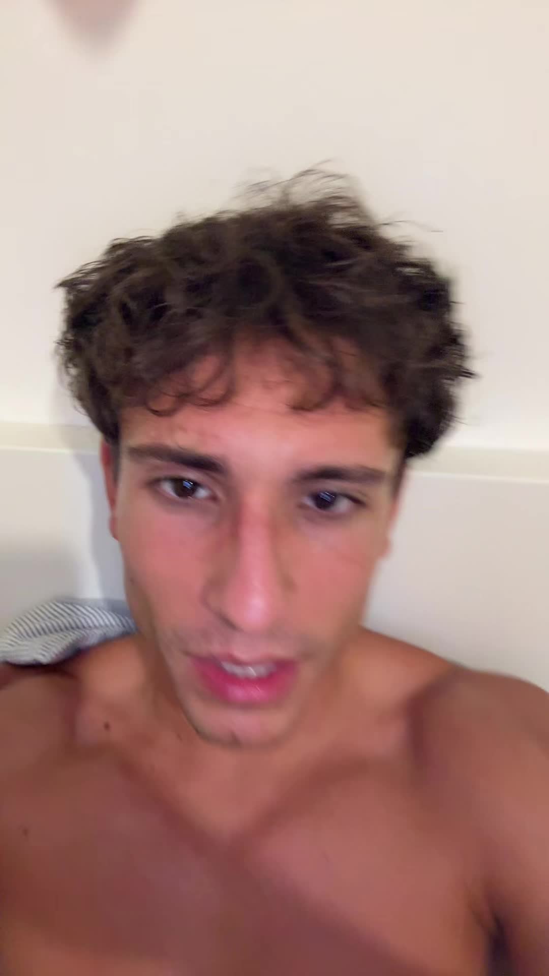 @lucaaaut