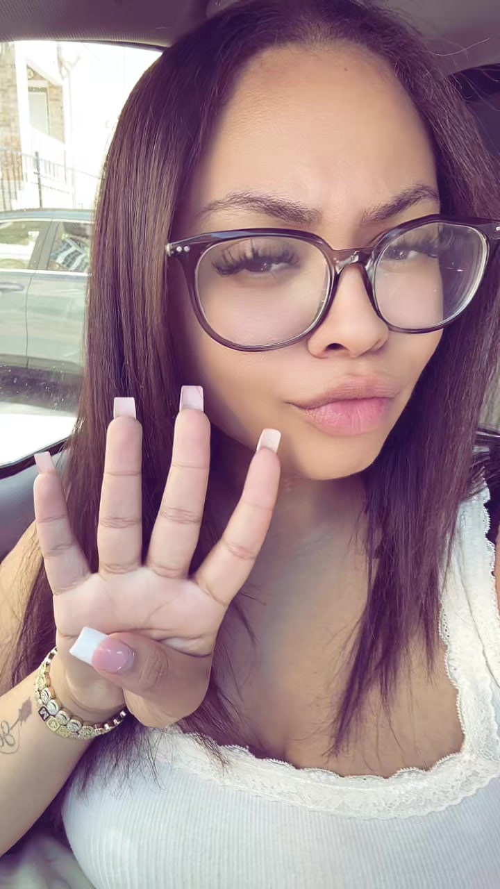 @Lilyyy