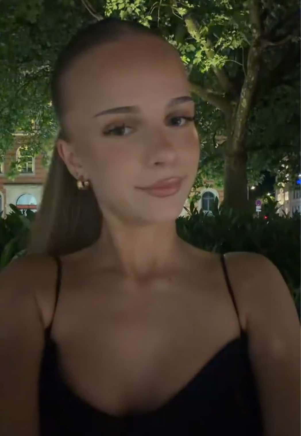 @🇦🇱