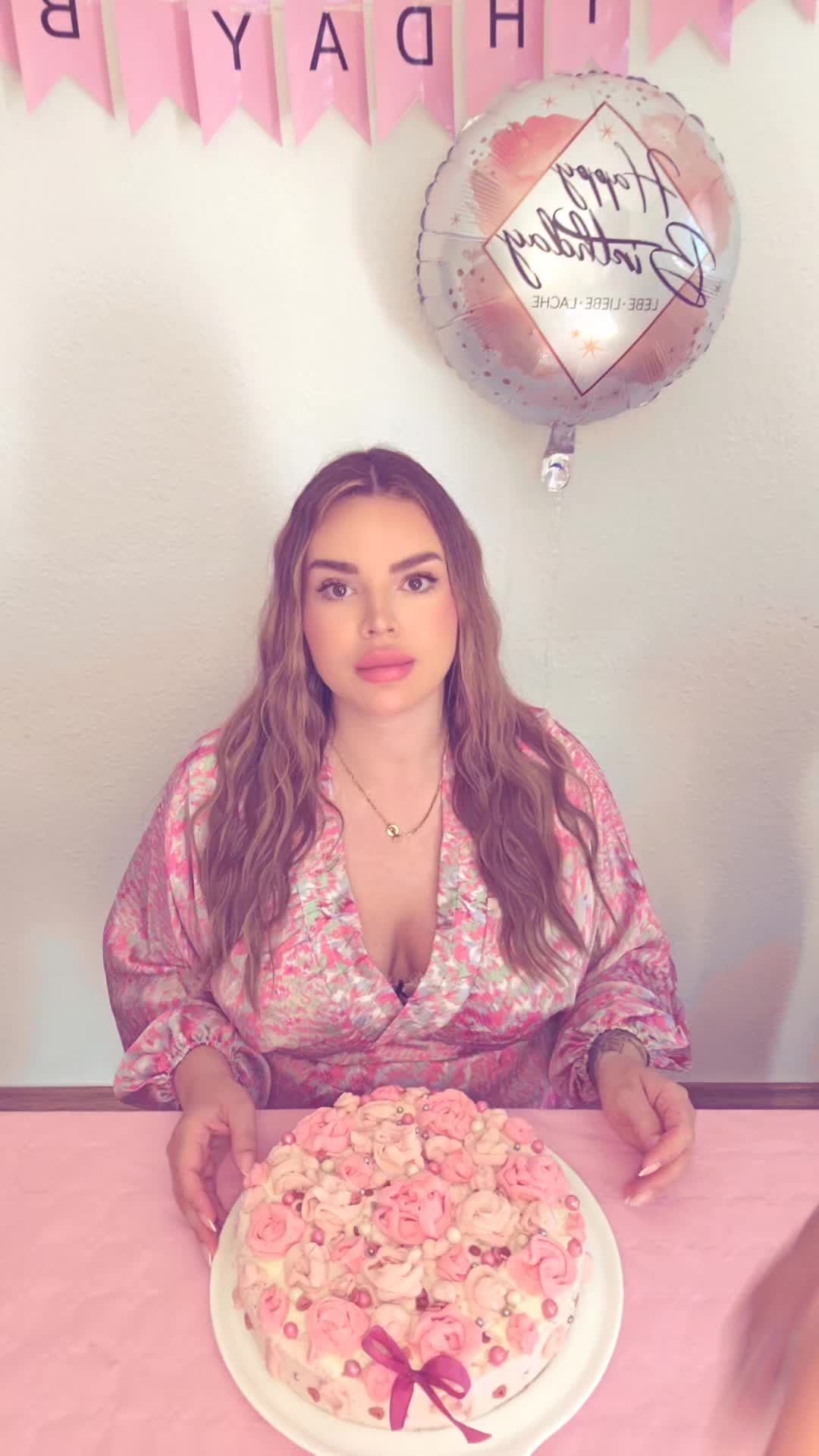 @Lena