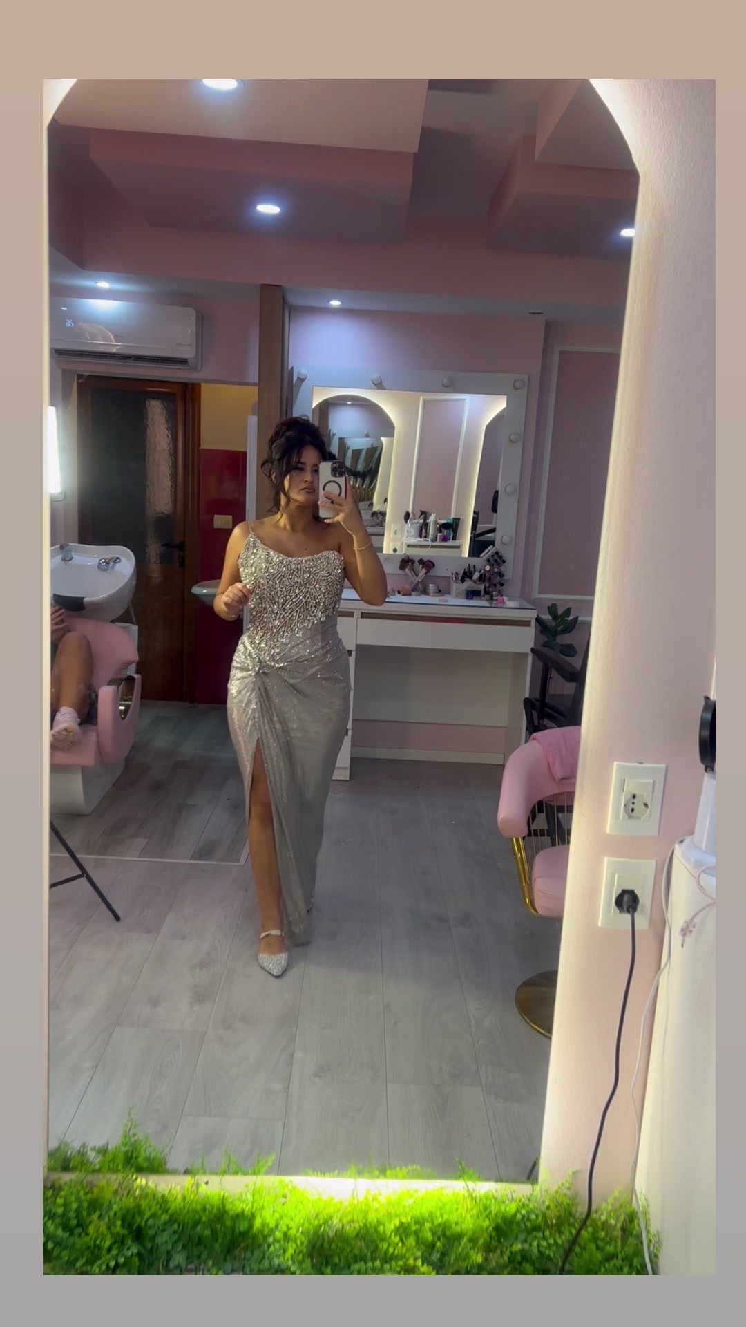 @Ina_nails