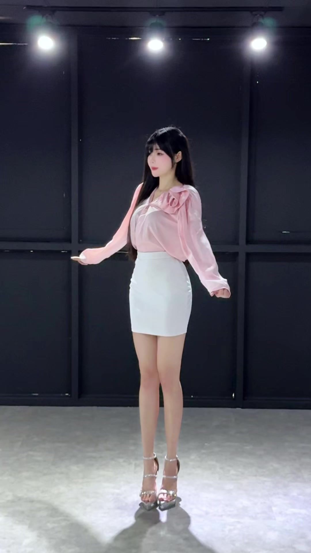 @Phạm Huyền Nhi