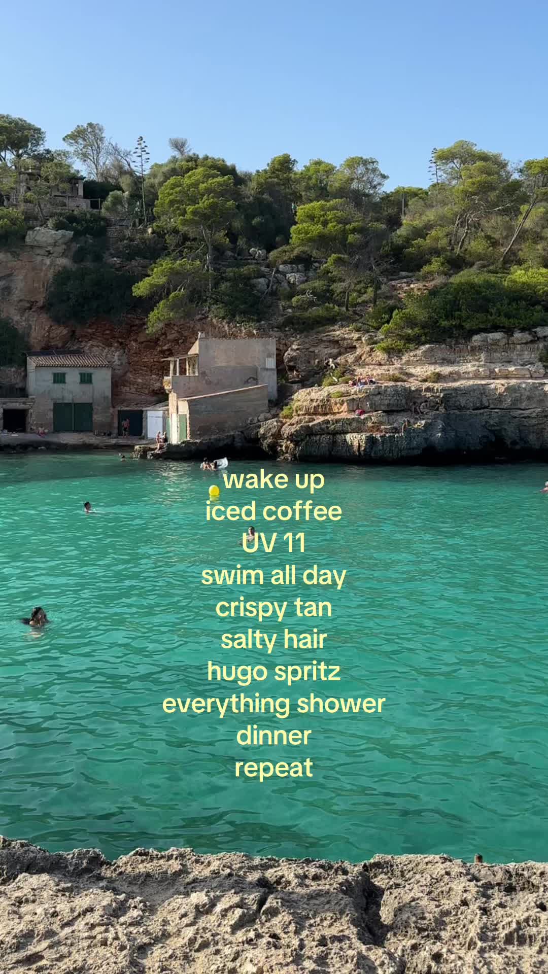@rianna | travel + lifestyle