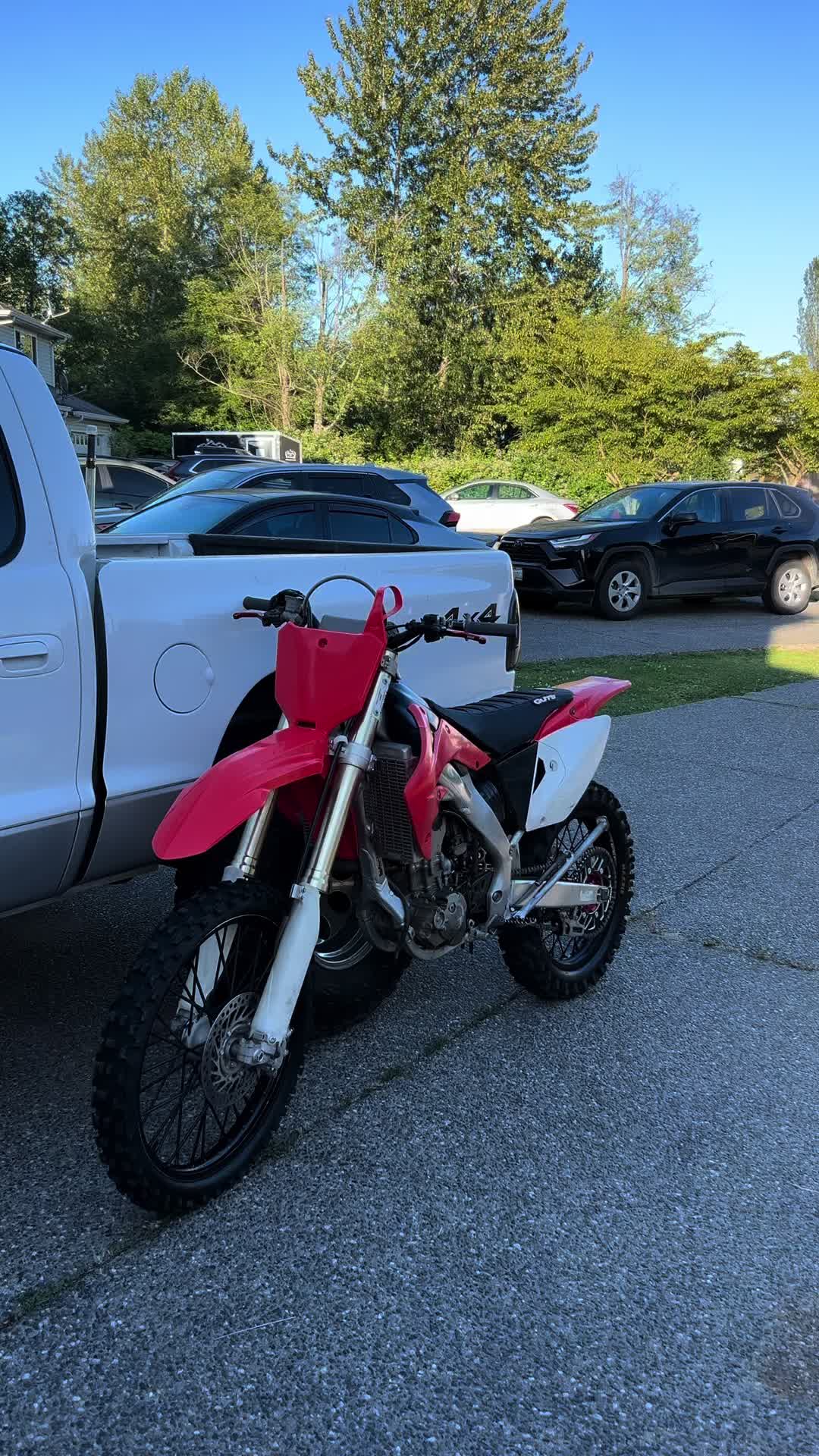 @Kylan250r