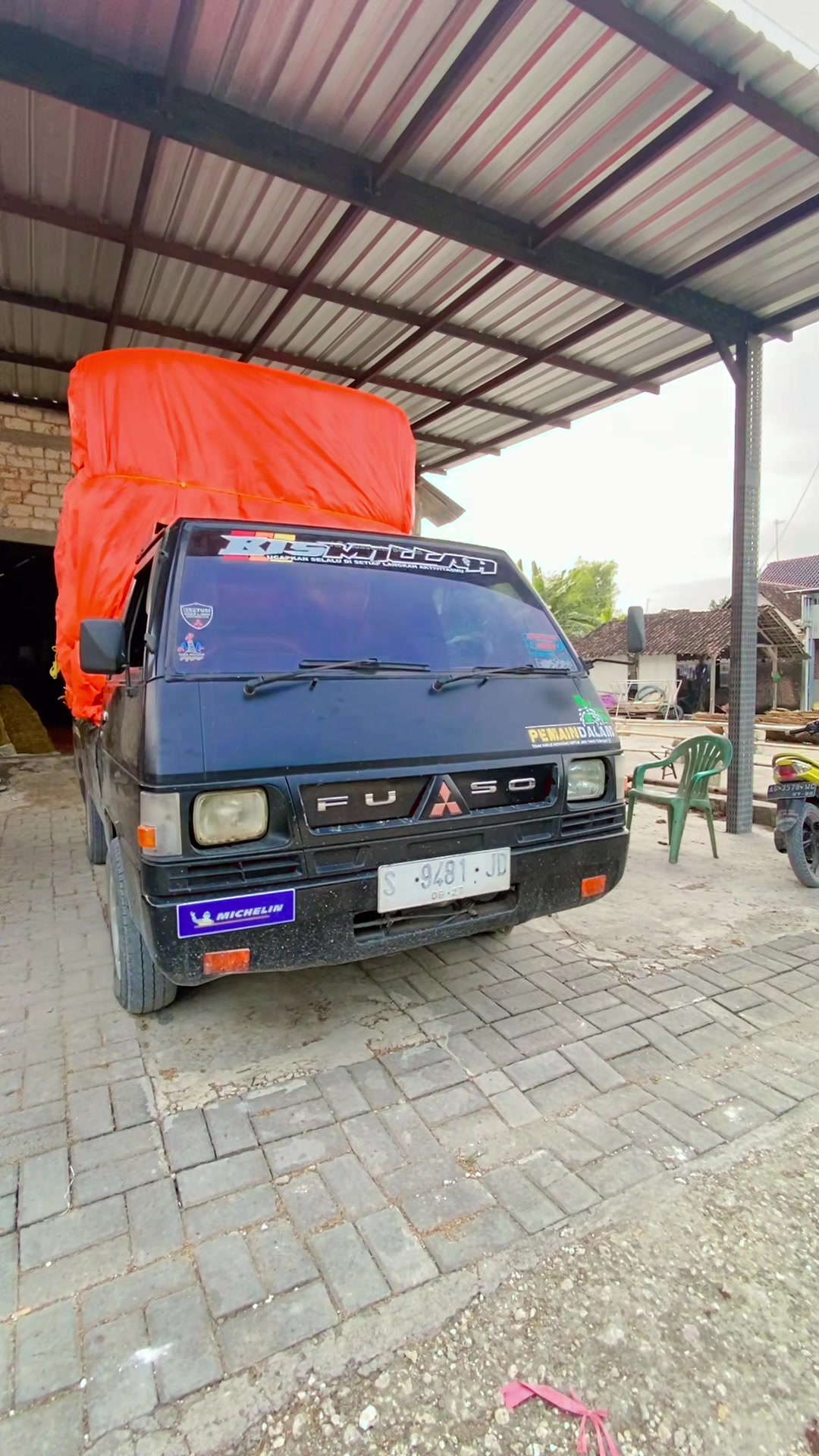 @Pemain Dalam