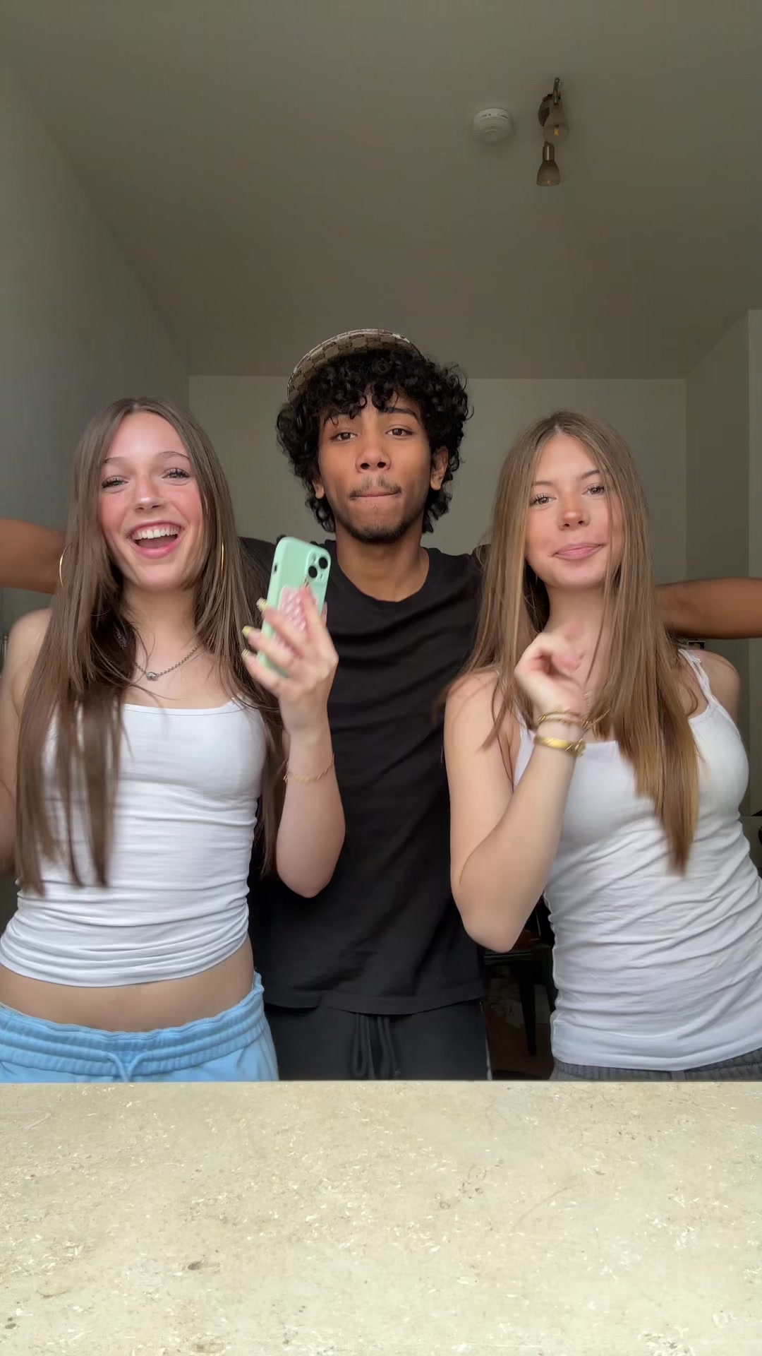@Am&eacute;lie