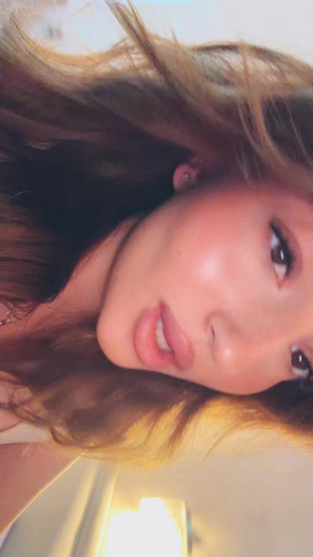 @лиза