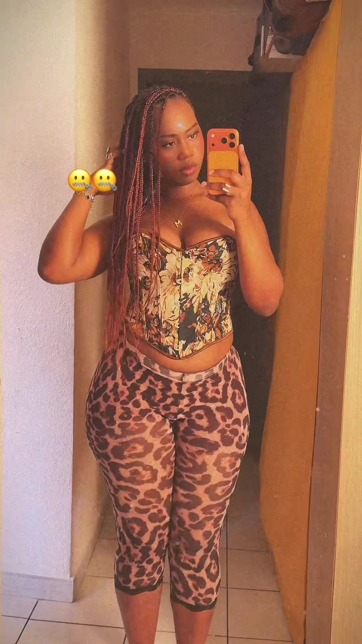 @Mayah christina 🇲🇬🇸🇳