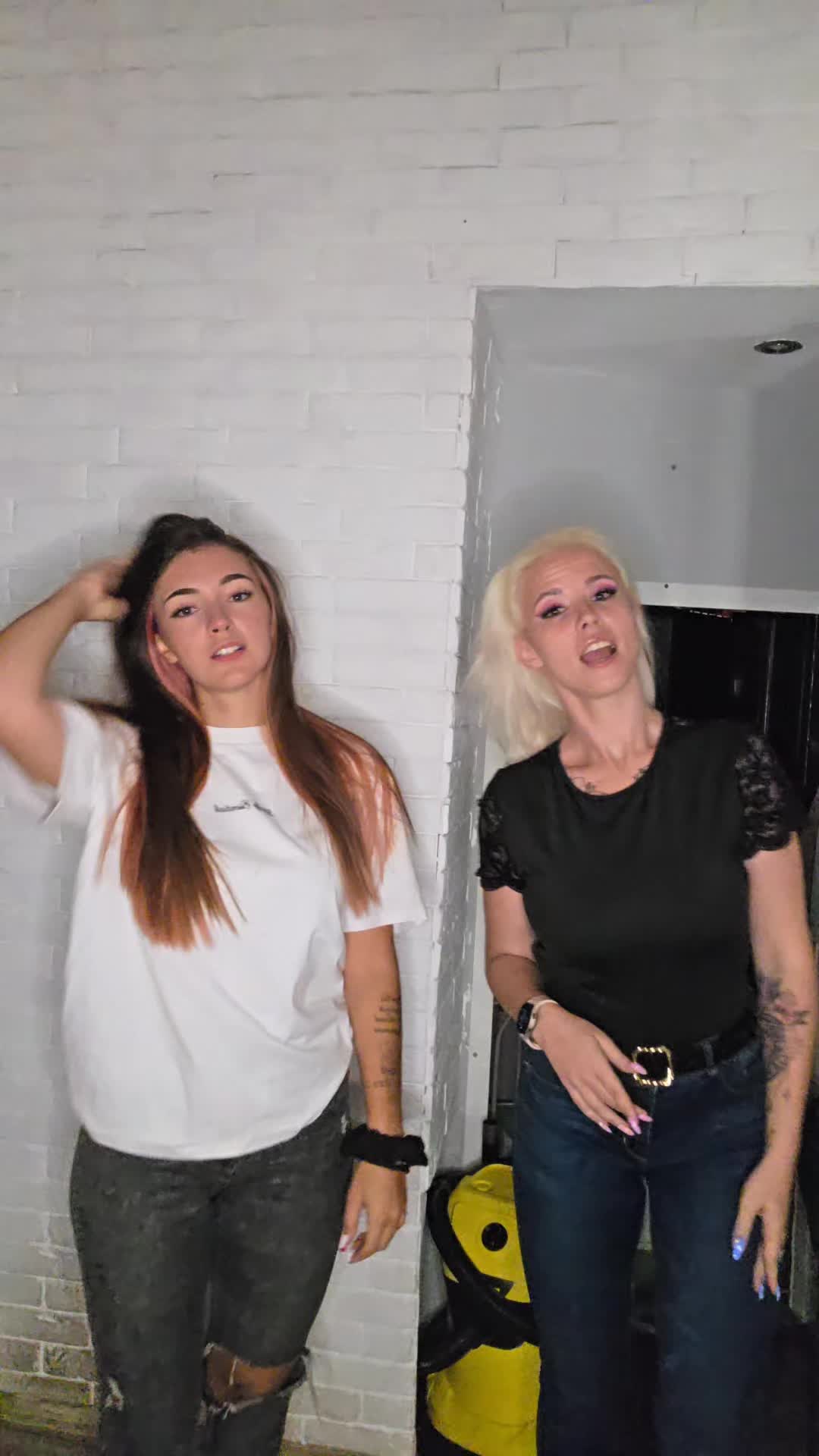 @nikolcia_0207