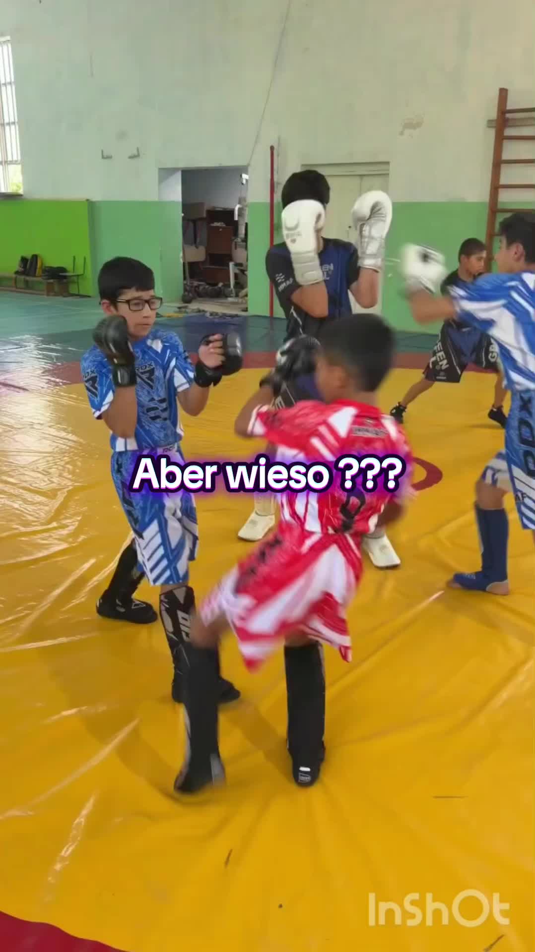 @WorldWideClips