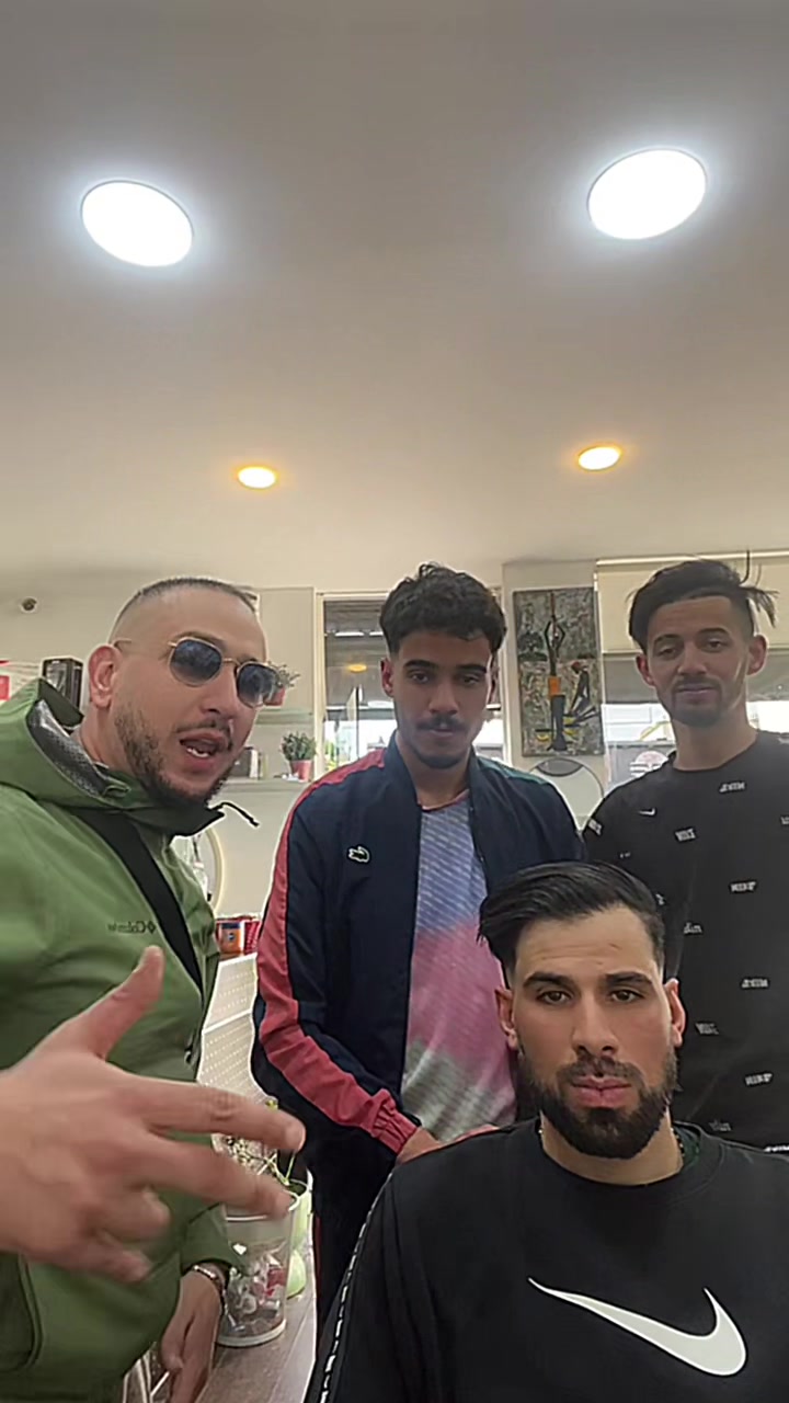 @AKR