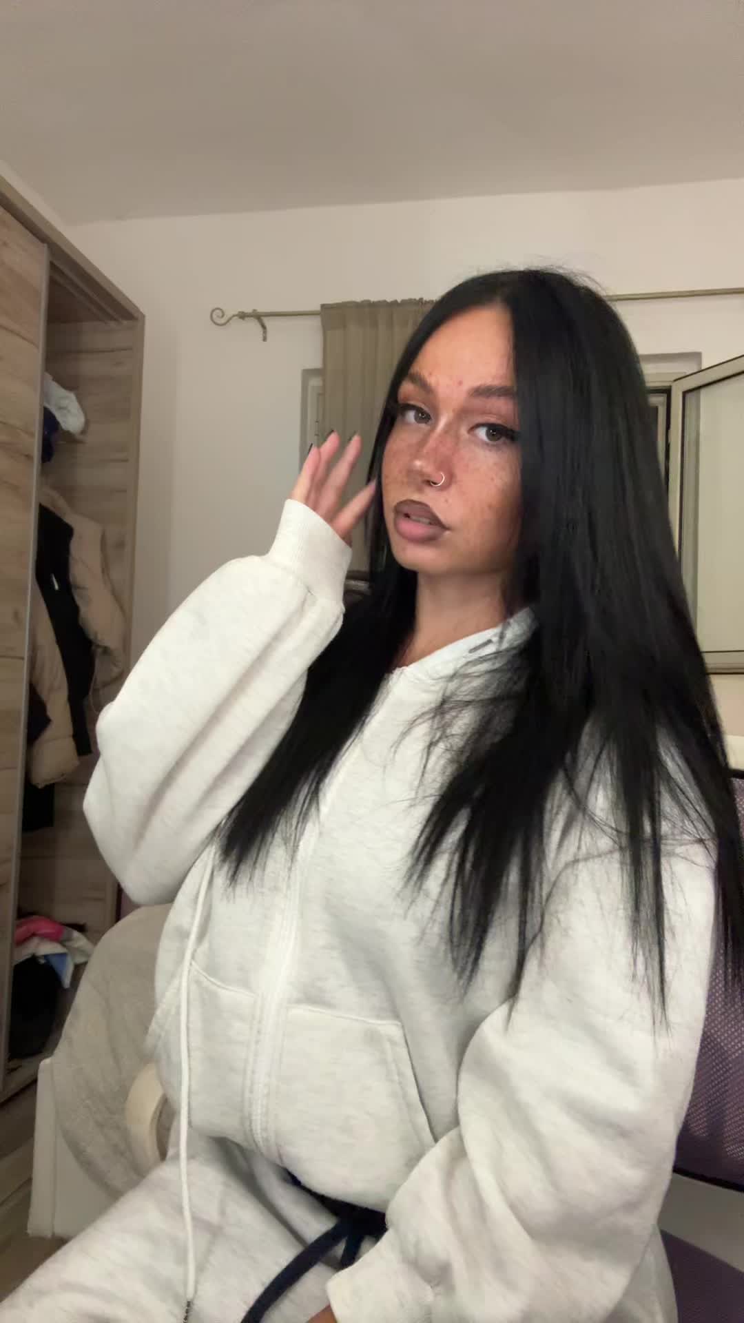 @susanna