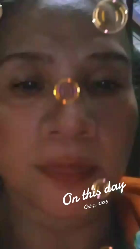 @Divina De Vera