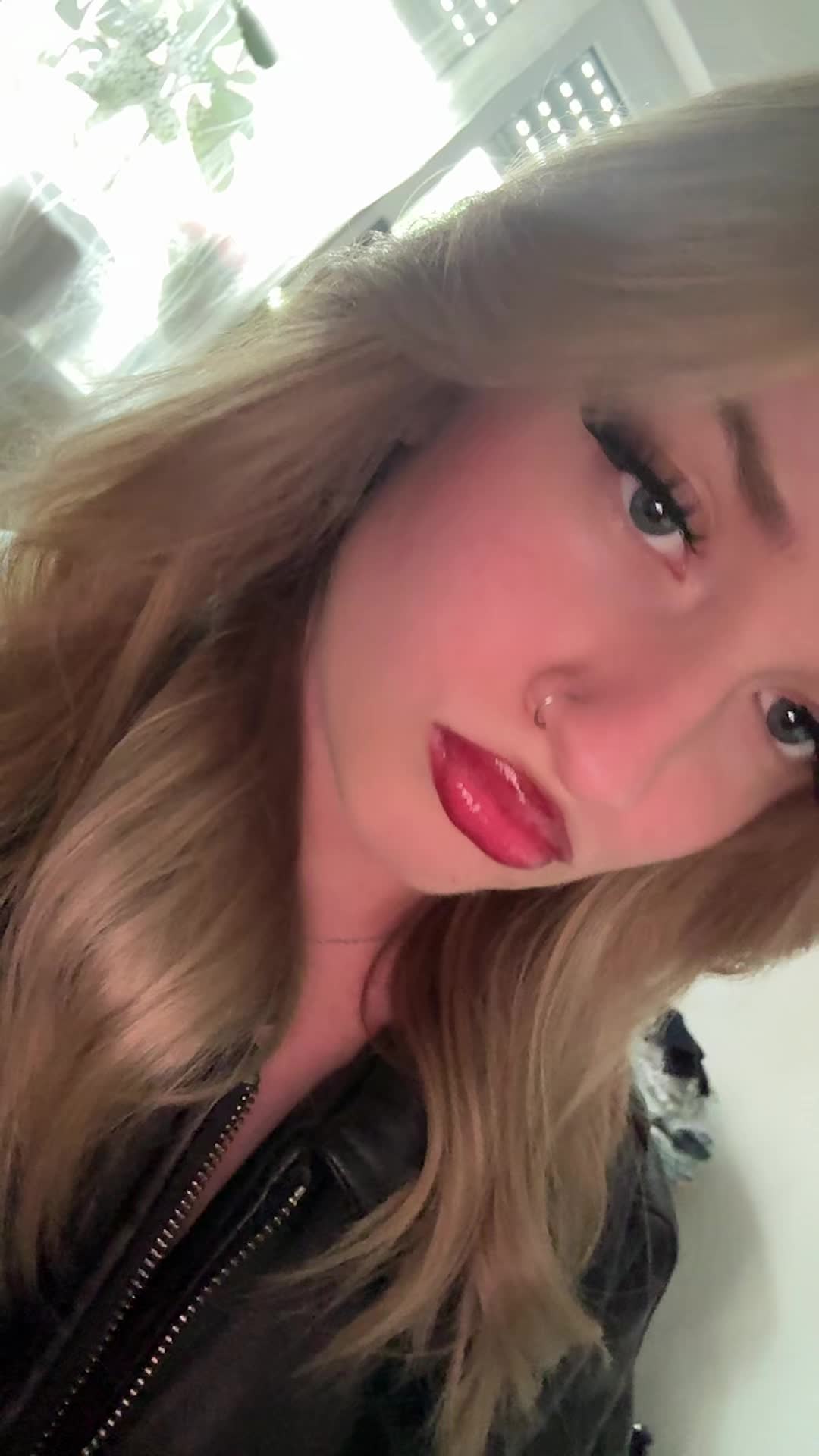 @yourfemcrush