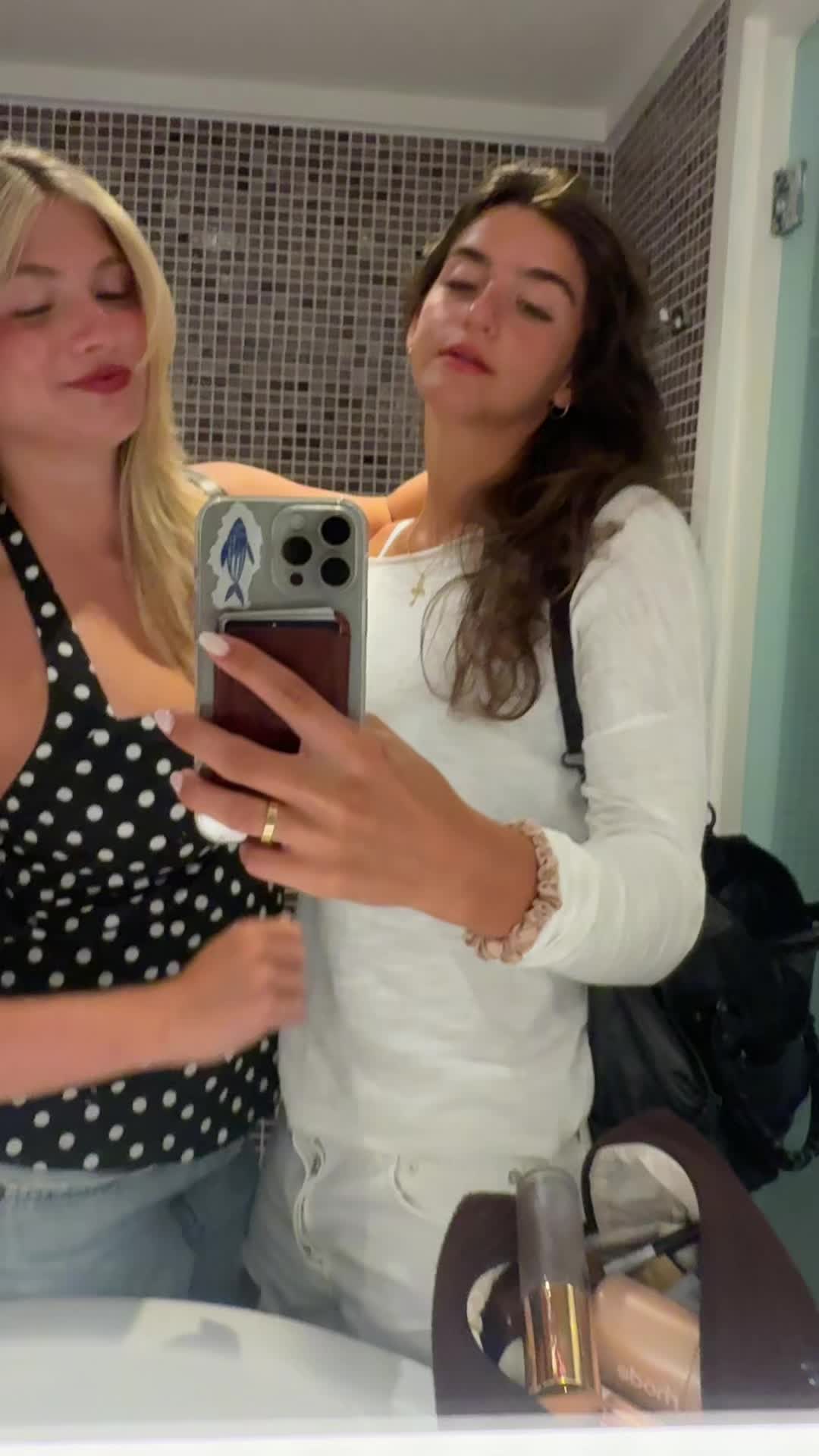 @cinziavk