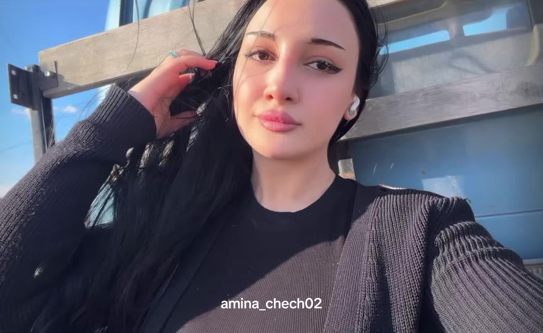 @Amina_chech_02