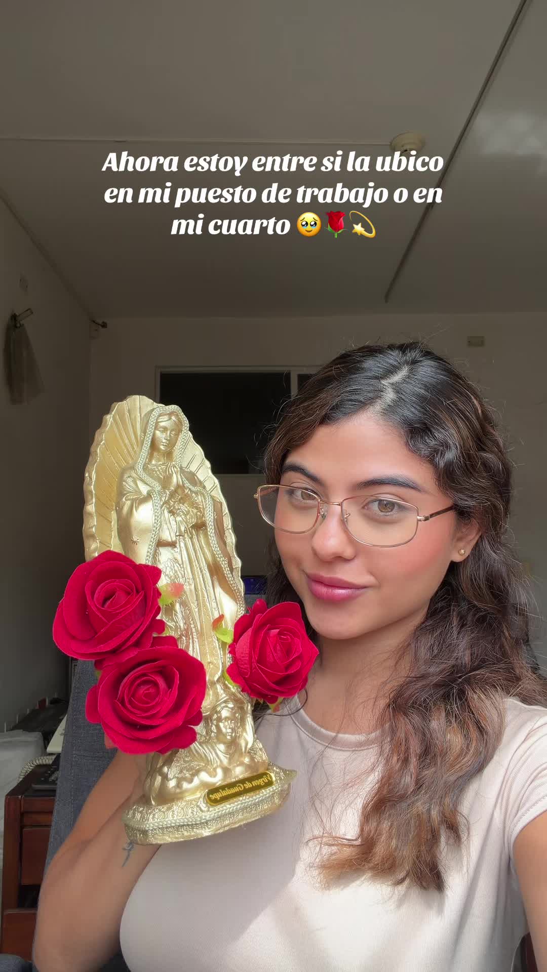 @Stephanía España