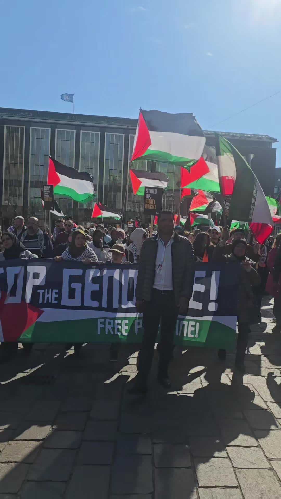 @MomOfPallis🇵🇸