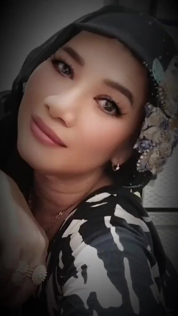 @Haji Lilis suriyani
