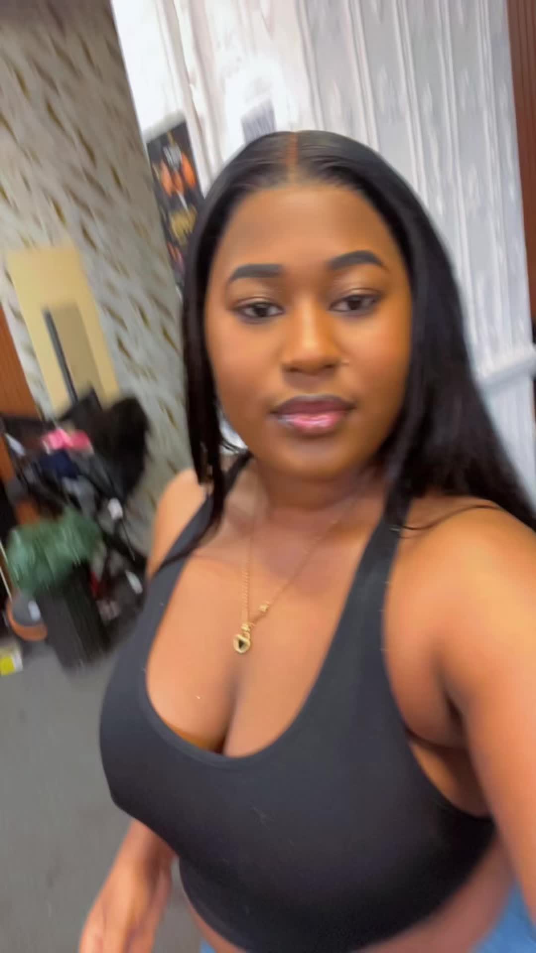 @Honey🍯♉️🇭🇹💰