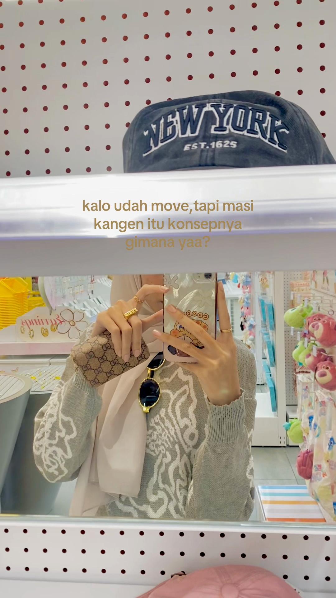 @⋆⇢ ─✧yunn