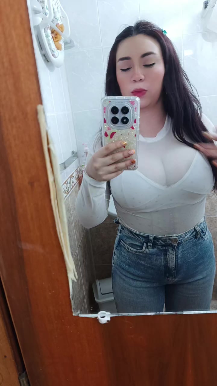 @🤩👩👦Angie Rueda🥰👼🏻👣