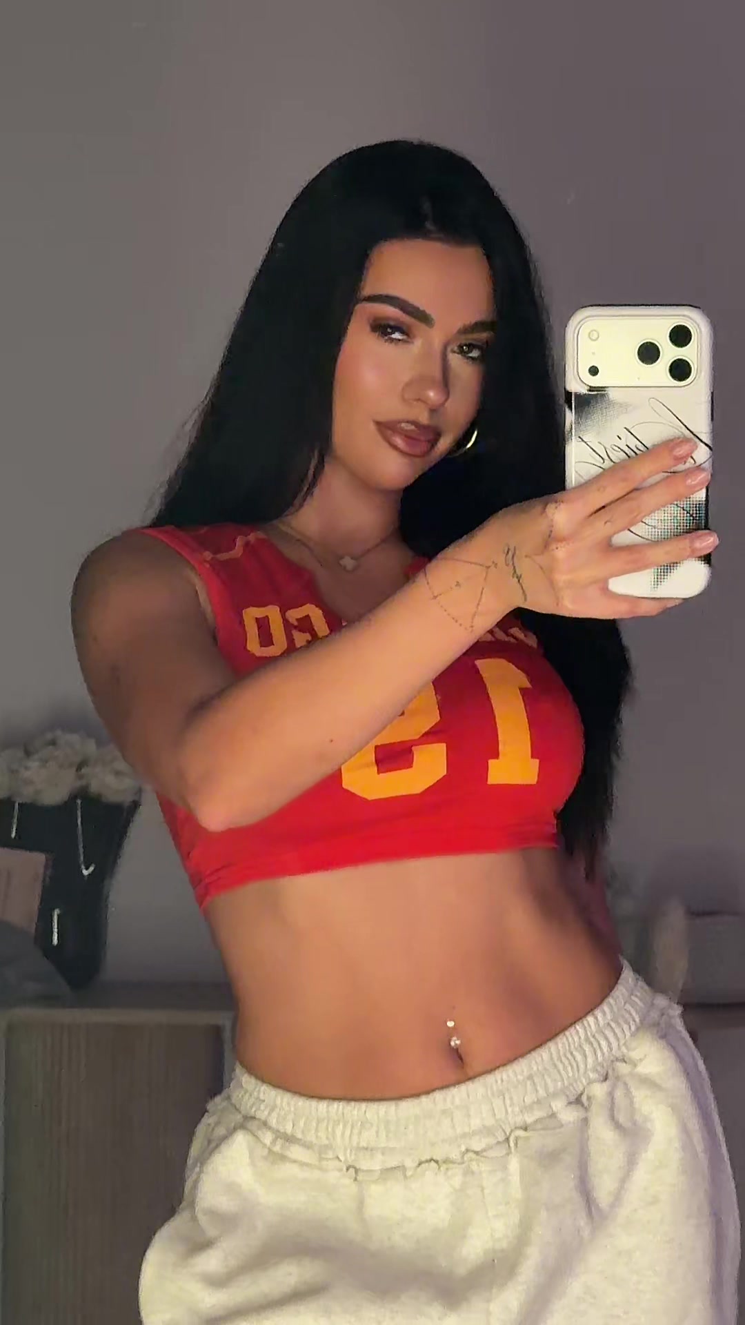 @briannahollyt