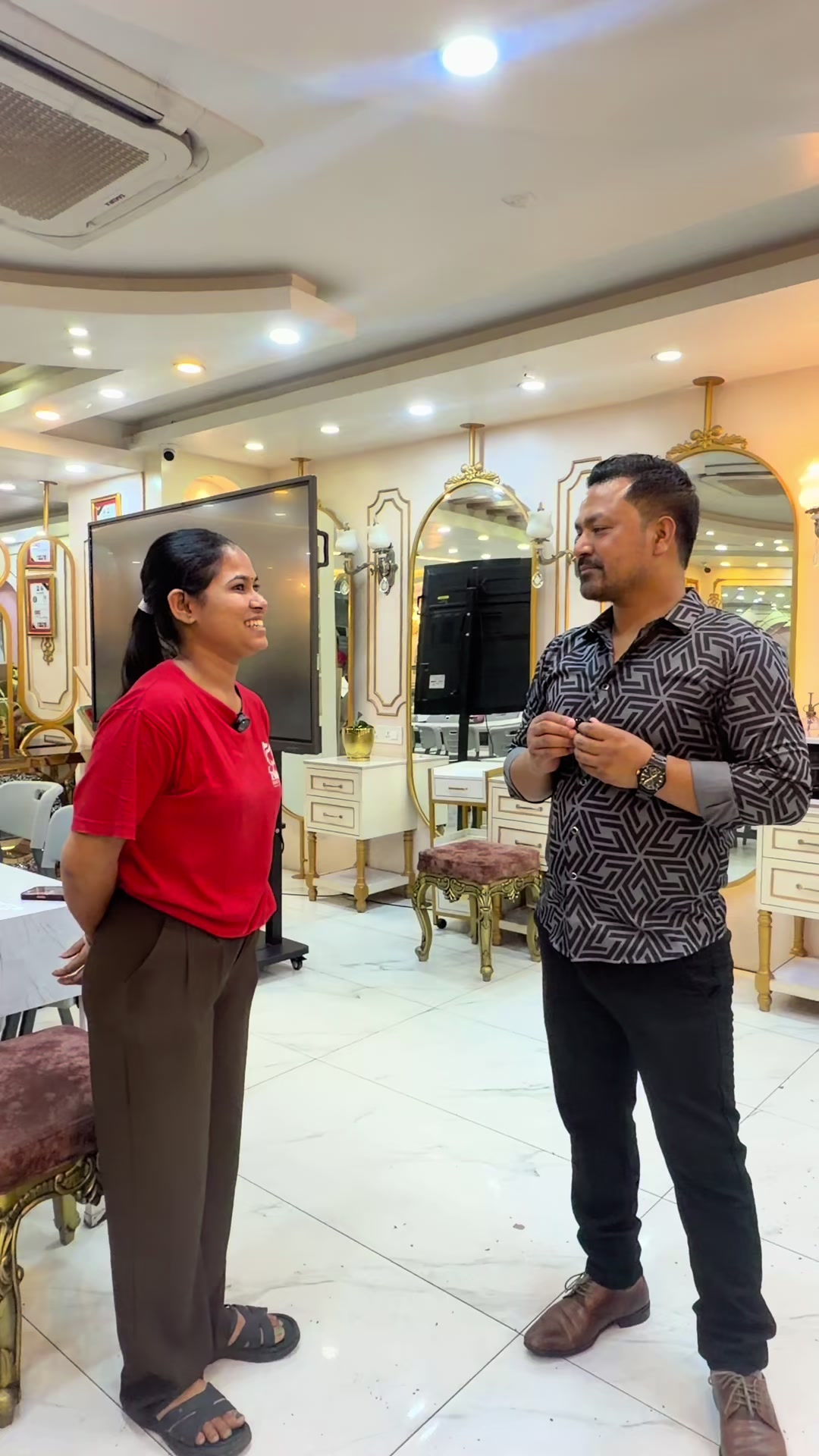 @ZOOM BEAUTY ACADEMY