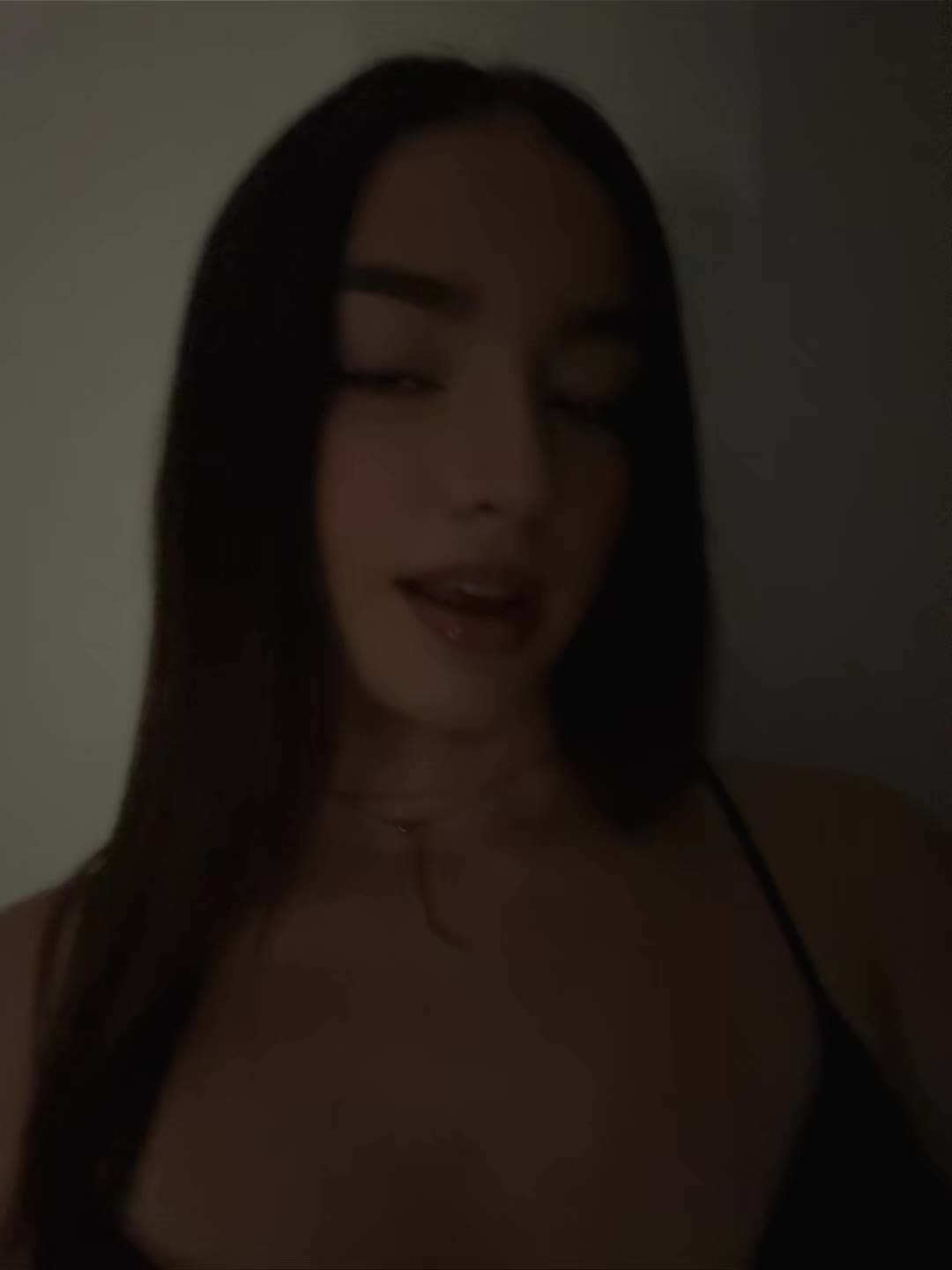 @E͛l͛e͛n͛a͛