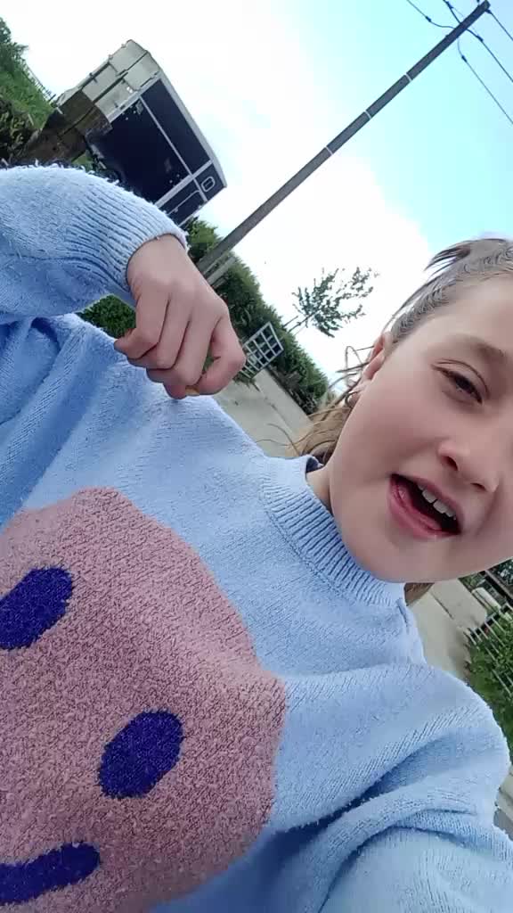 @Alina Lacroix