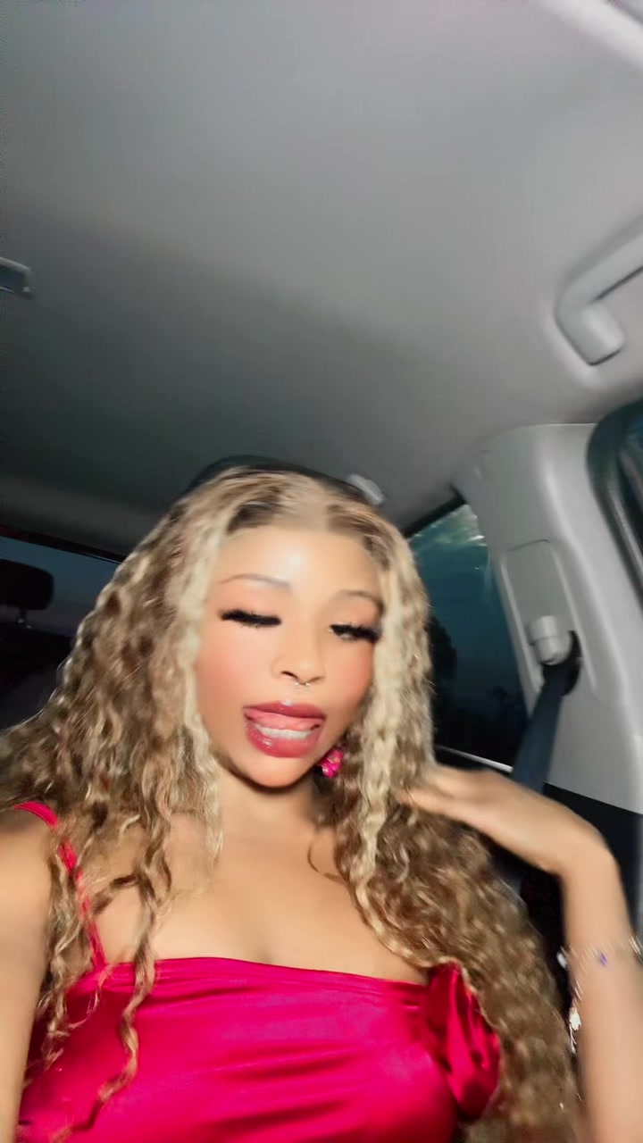 @gurllikeC🍭A🍭N🍭D🍭Y🦋💅💄