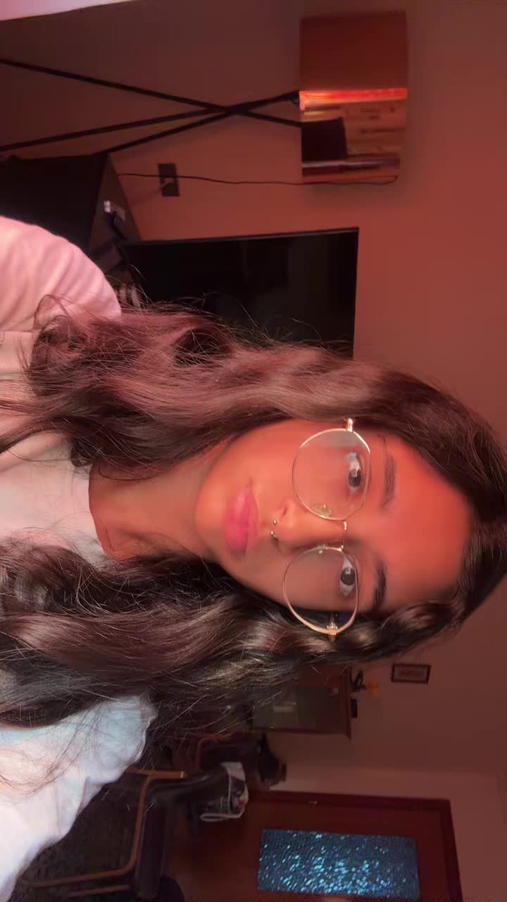 @Ali_cee
