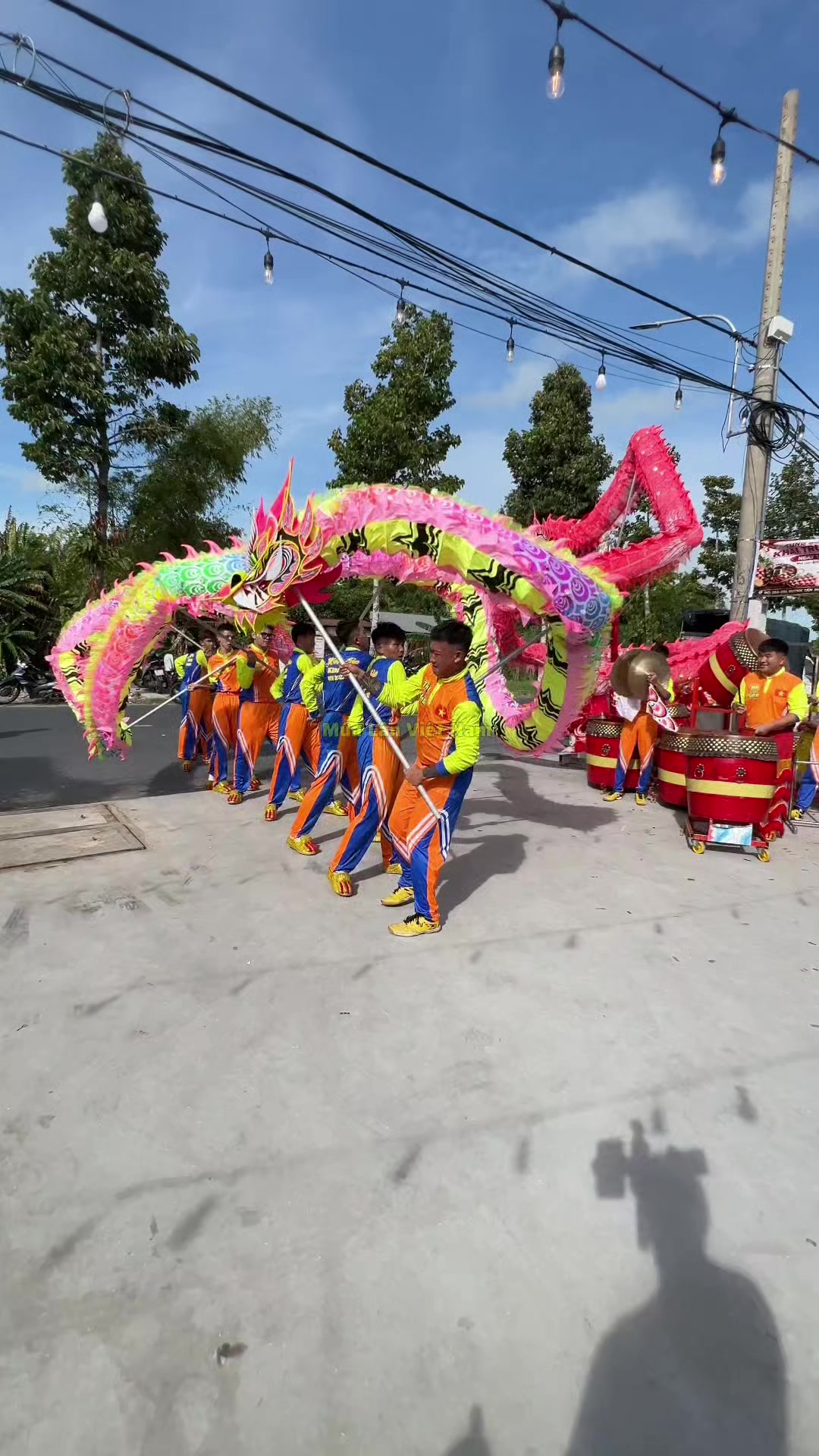 @Múa Lân Việt Nam 🇻🇳