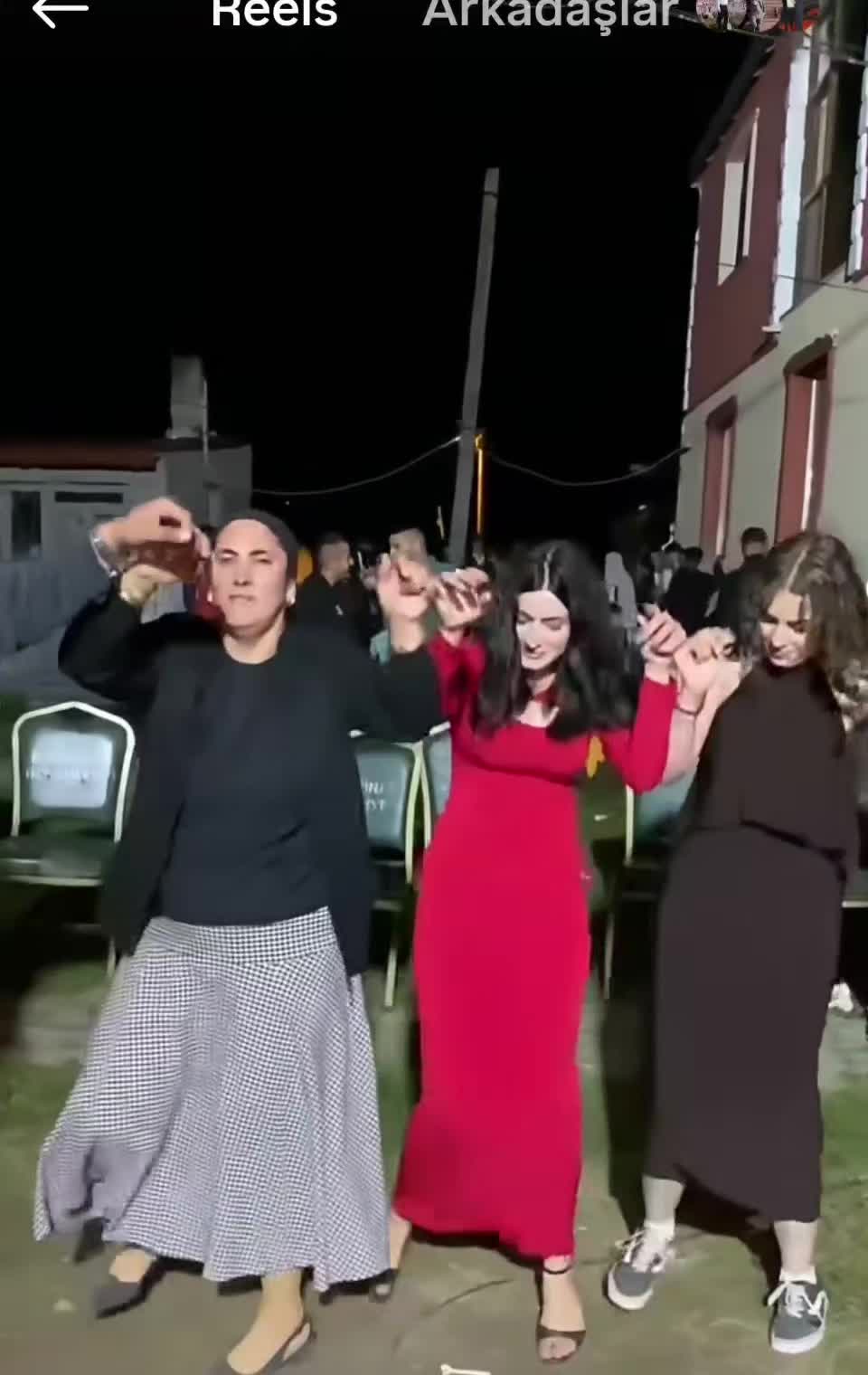 @Azat Yal&ccedil;ın