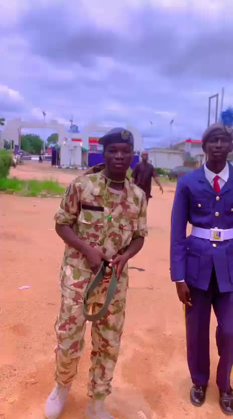@Real Am&iuml;&ntilde;