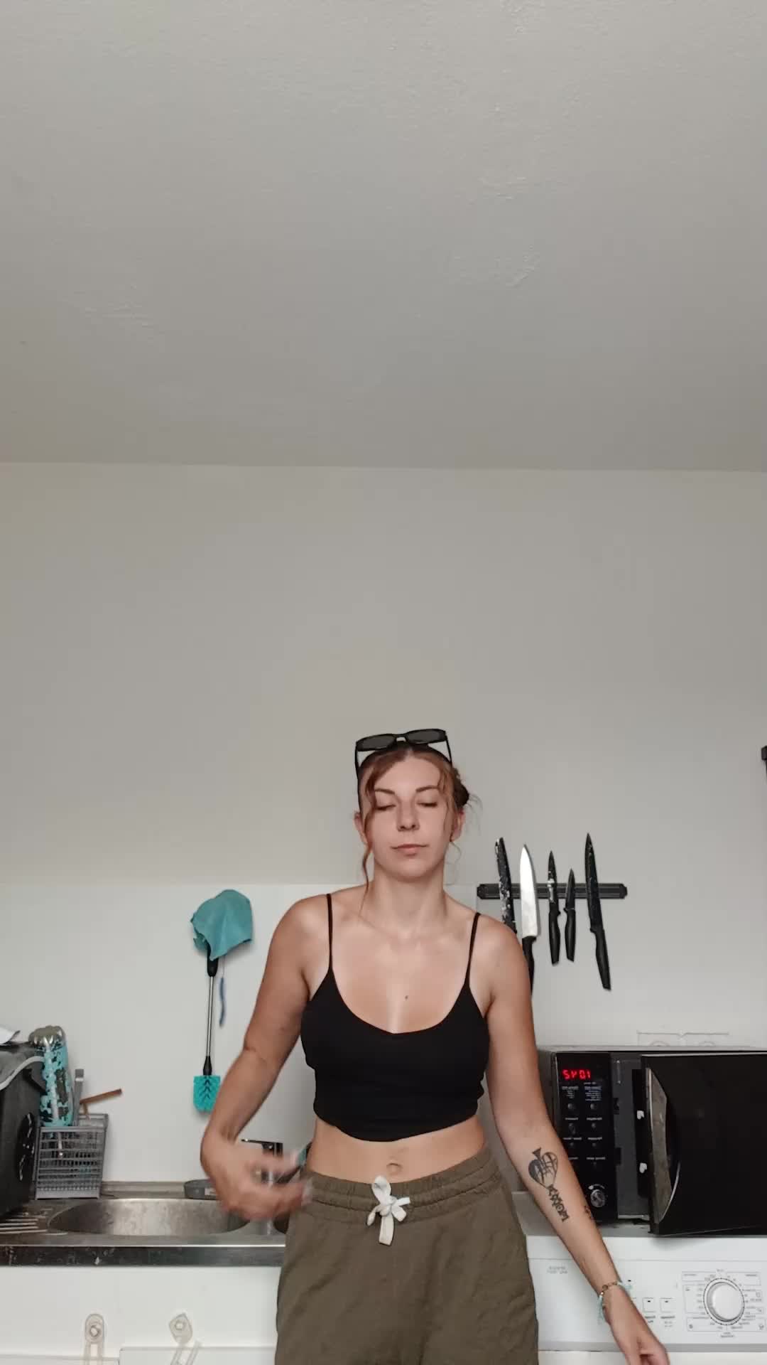 @emybrm