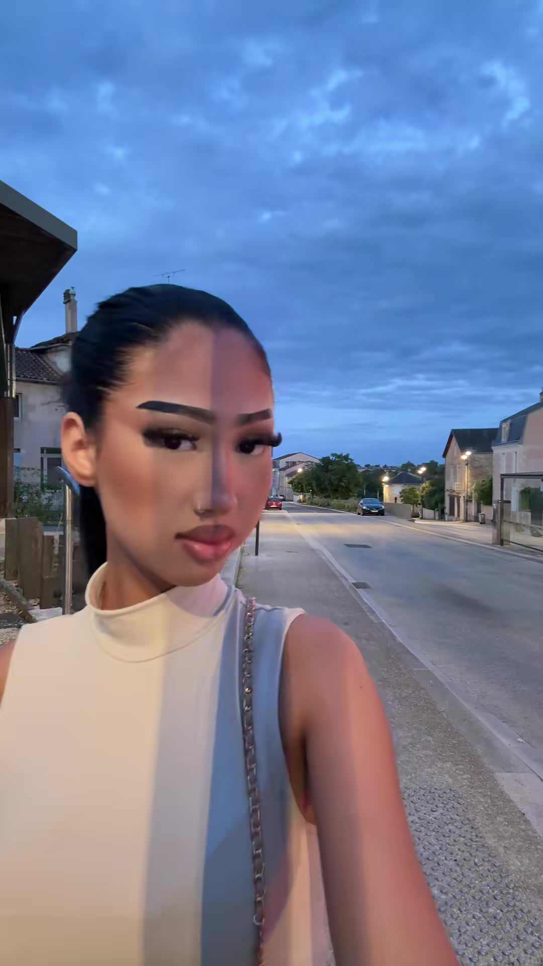 @🥥