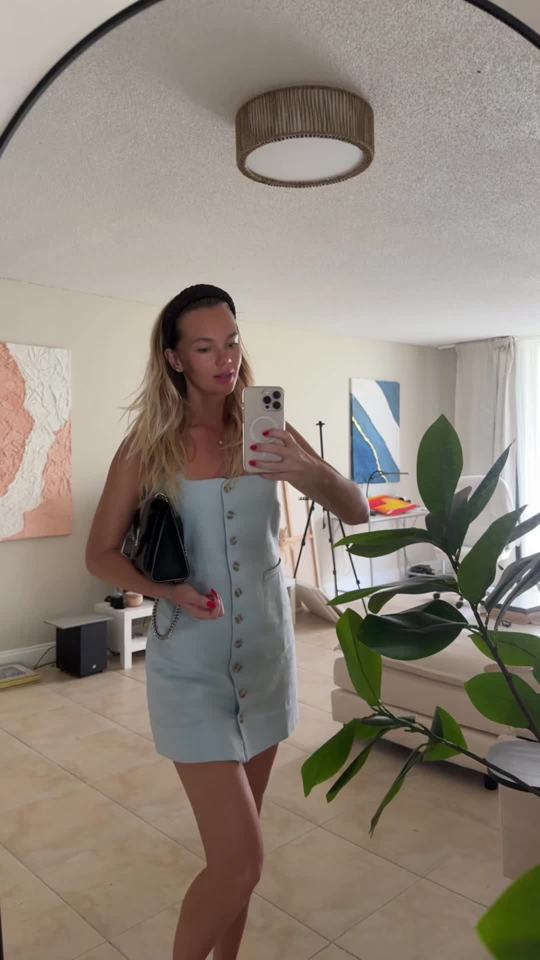 @Inst: iamblonde_girl