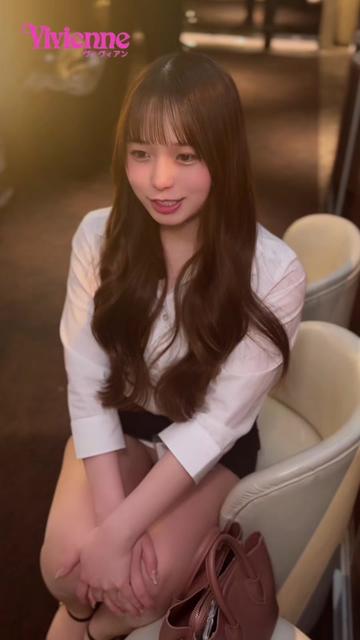 @池袋の美脚キャバ｜ヴィヴィアン