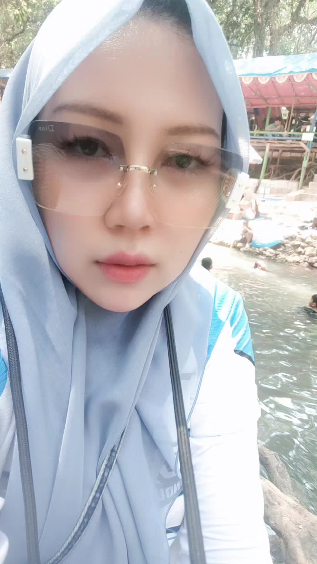 @ss