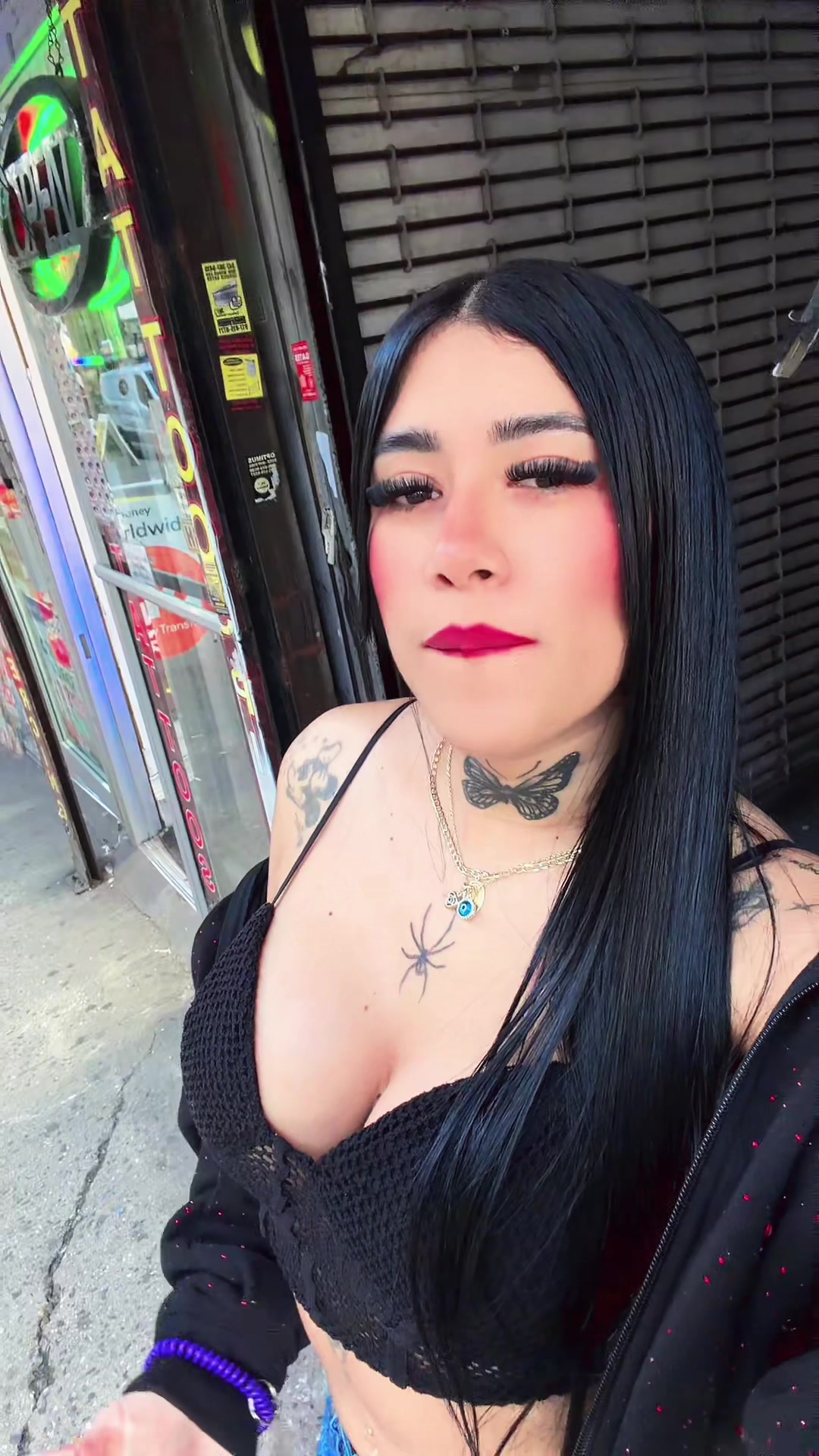 @Isabella👸🏻🖤🧿