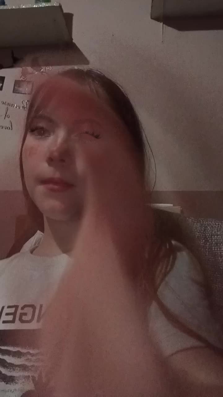 @AnnaIuliano