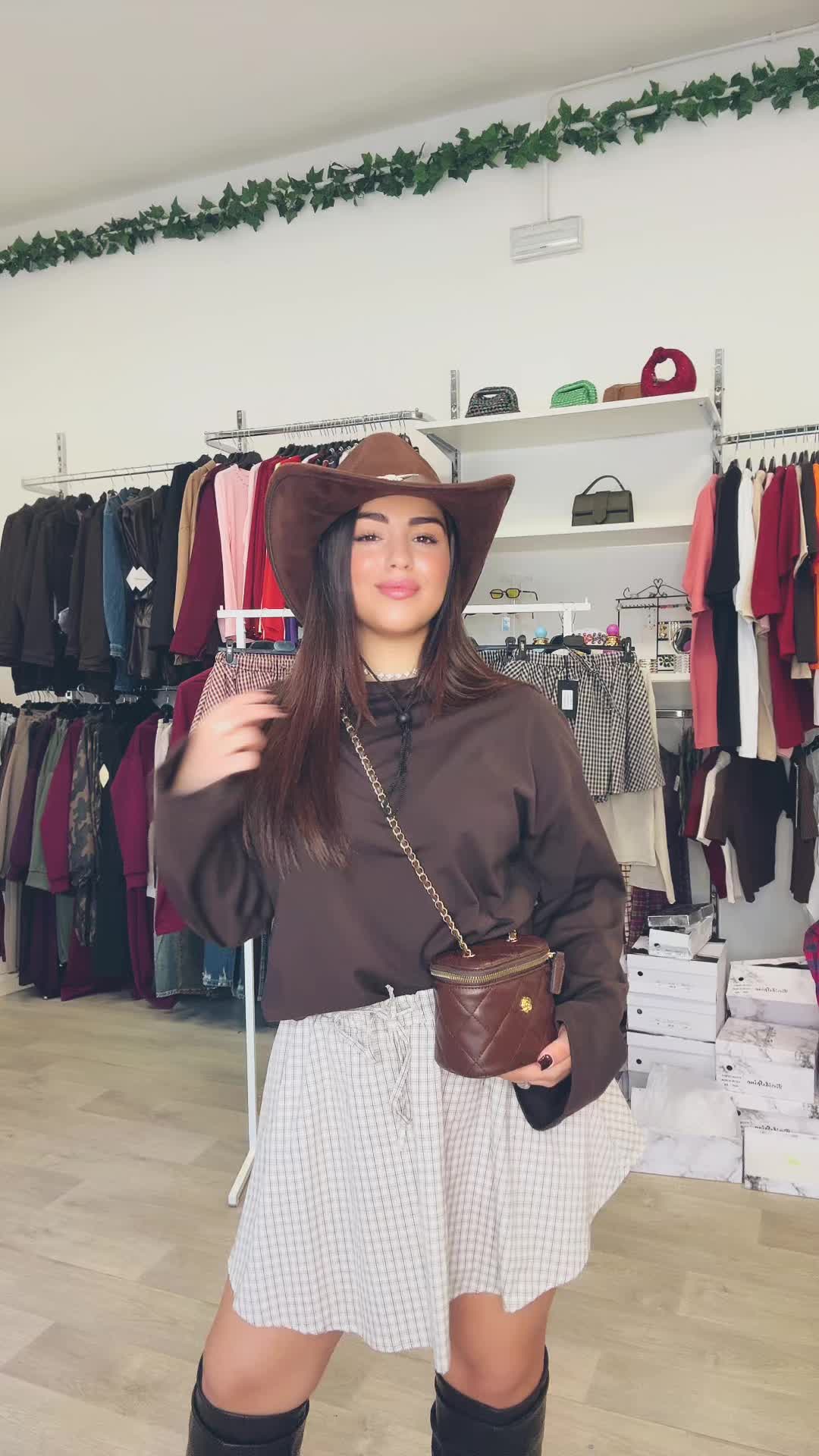 @GossipGirlShop🛍️