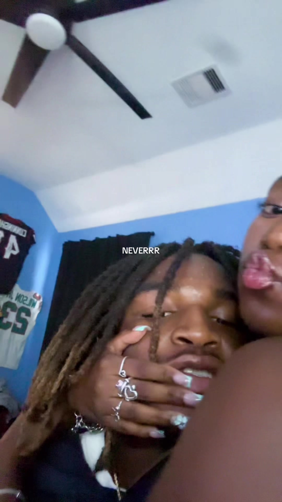 @nevaeh sexy ass