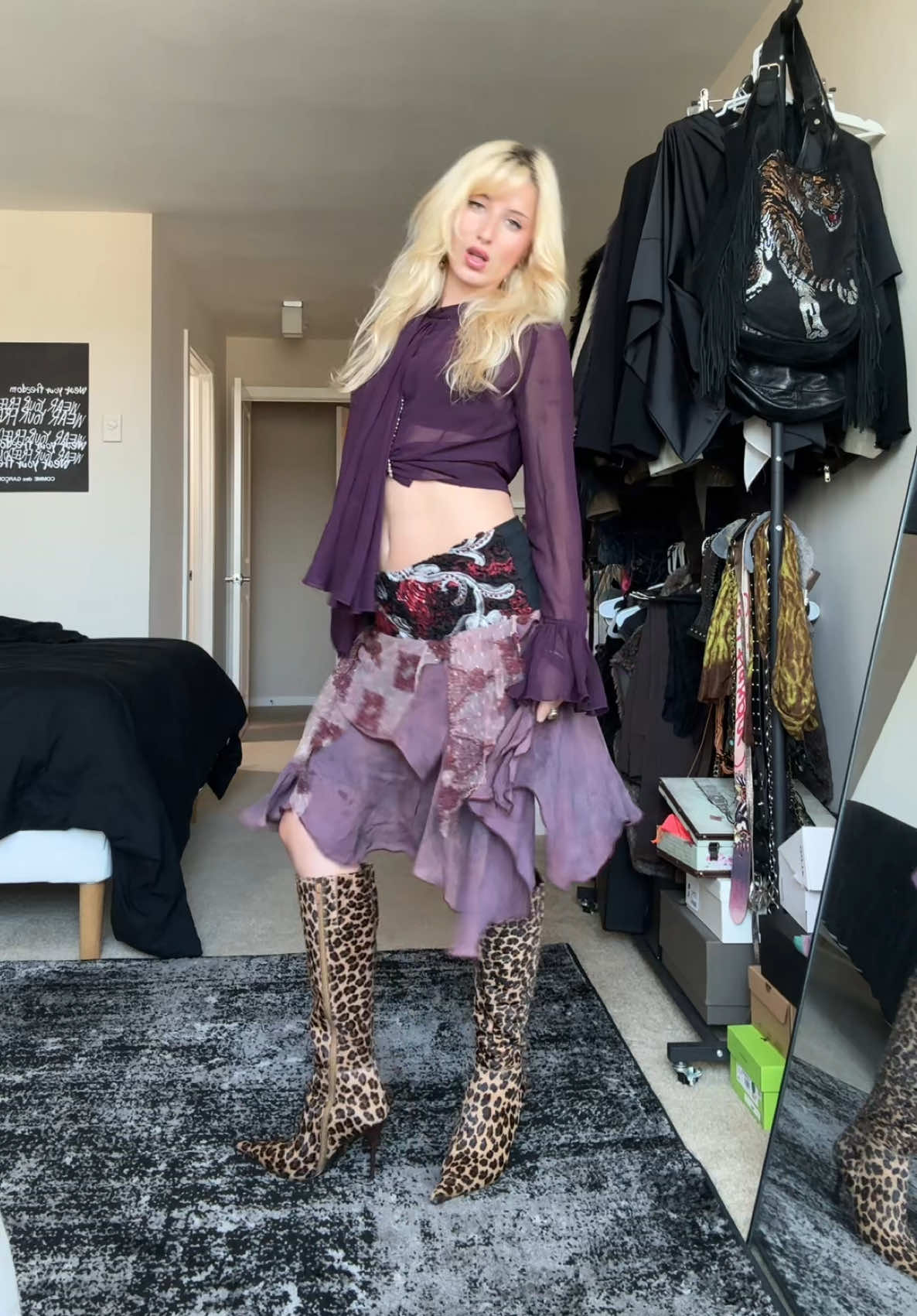 @Dominique