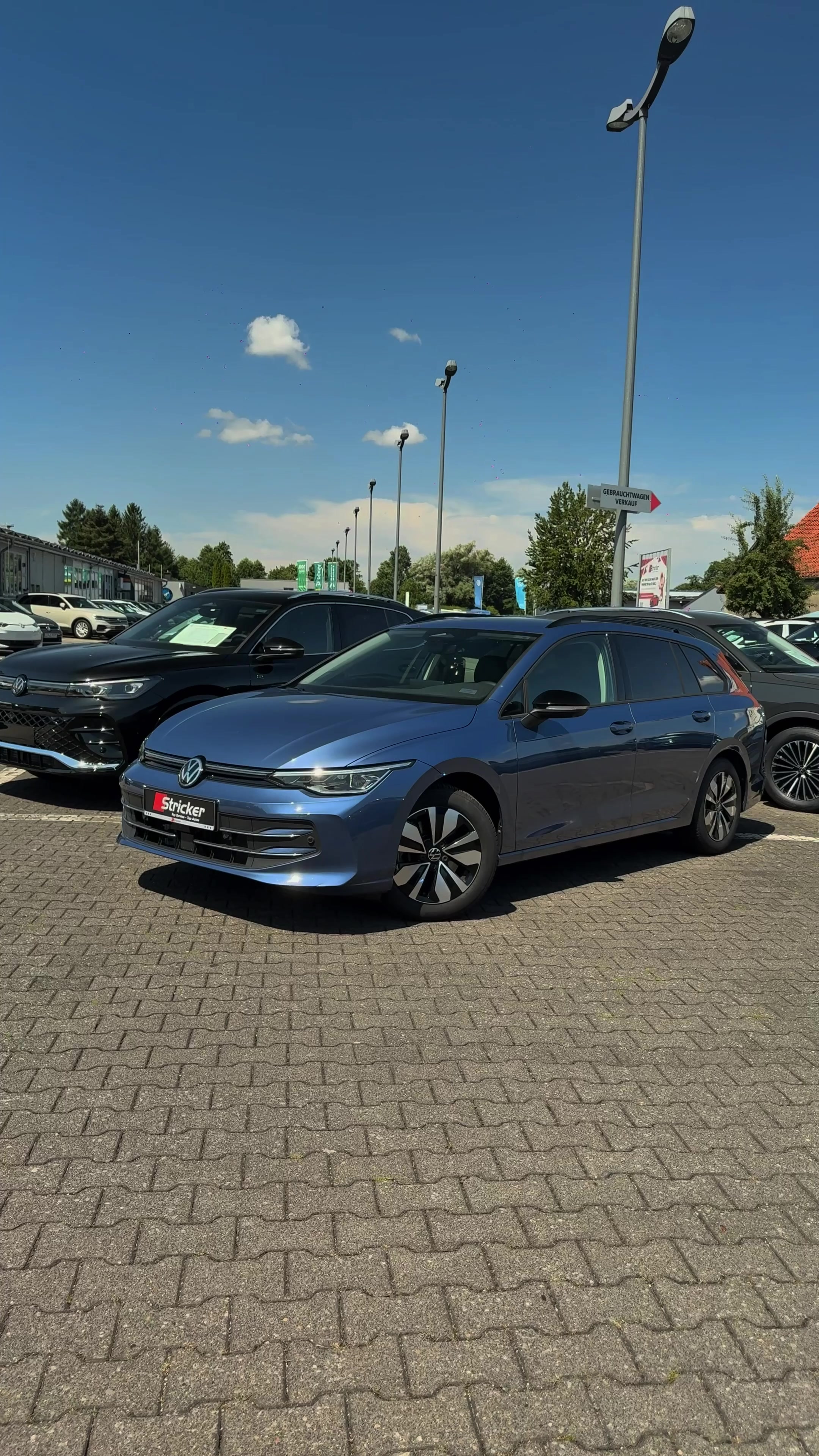 @LuxuryCarsHub🏆