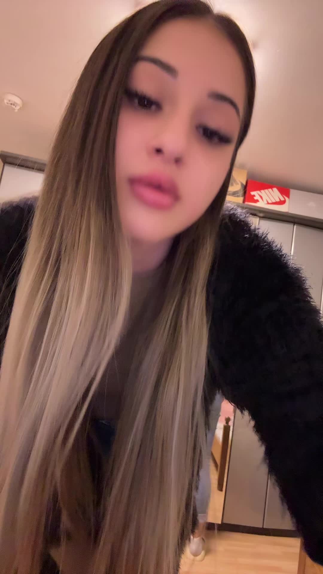 @𝓡🤍𝔁𝓪𝓷𝓷𝓪🎀