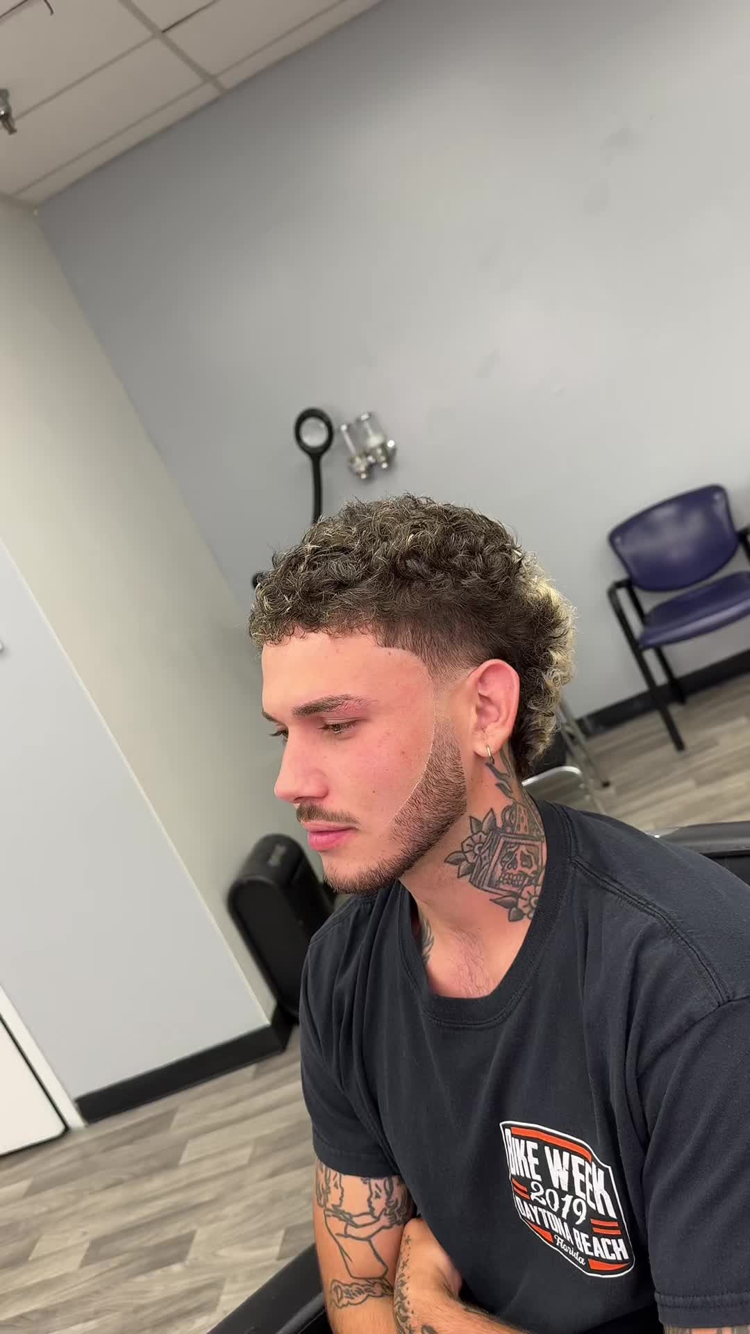 @Michael Garcia&bull; Deland Barber
