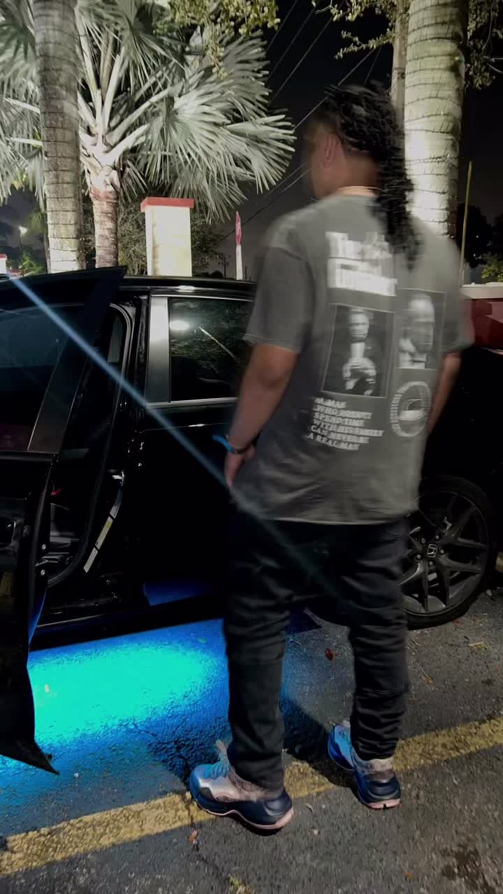 @svntoss.3
