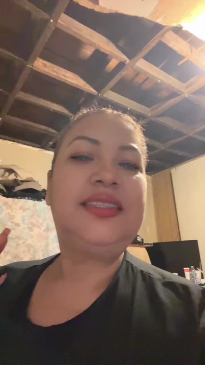 @Karoline
